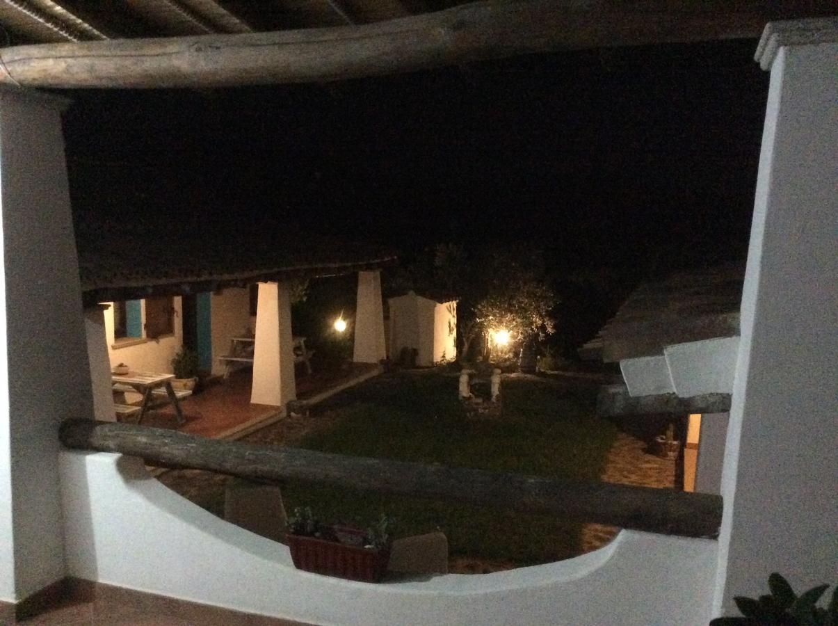 Tenuta Don Ballore Galtellì Exterior foto